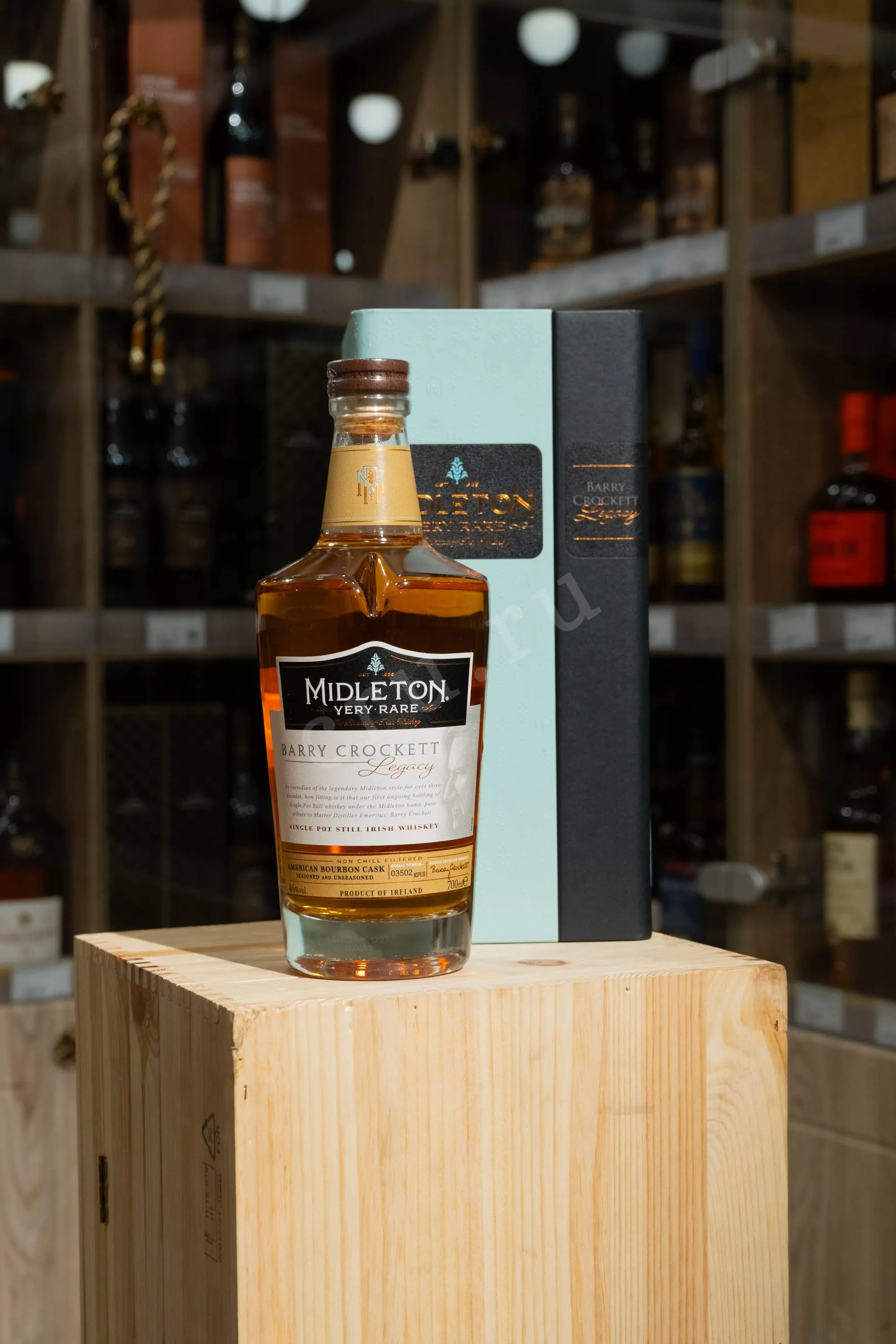 Midleton Barry Crockett Legacy in wooden box 0.7 л купить 