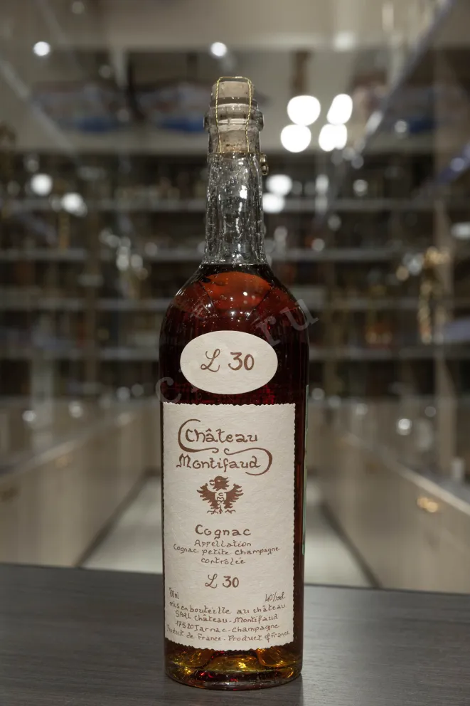 В магазине Крю Профи Chateau de Montifaud 30 years 0.7 л