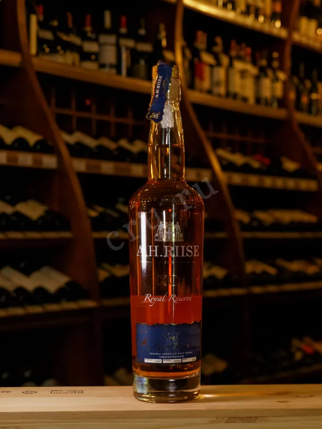 В магазине Крю Профи A.H. Riise XO Royal Reserve Haakon 0.7 л