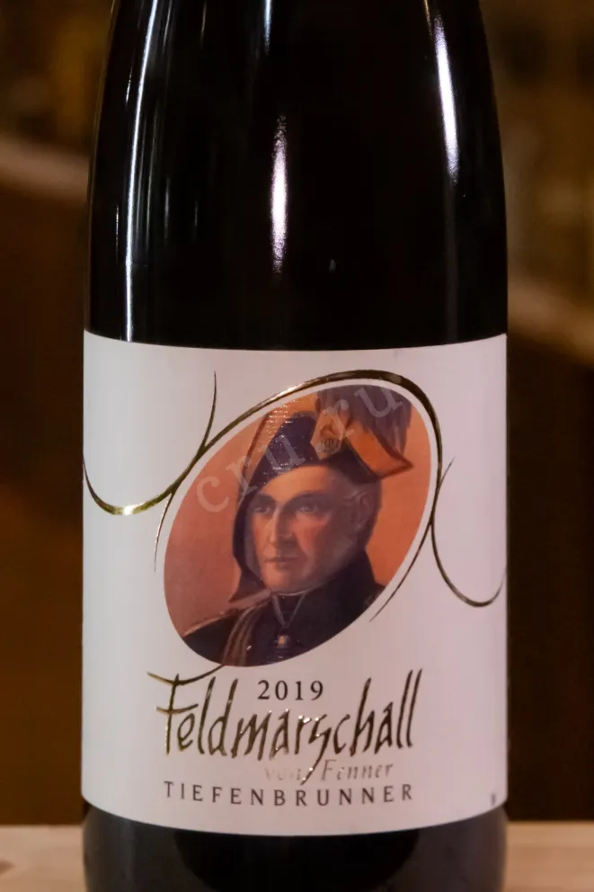 В магазине Крю Профи Tiefenbrunner Feldmarschall Muller Thurgau 2019 0.75 л