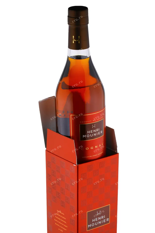 Коньяк Henri Mounier VSOP in gift box  0.7 л