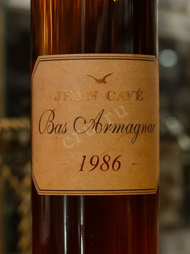 В магазине Крю Профи Jean Cave Vieil in gift box 1986 0.7 л