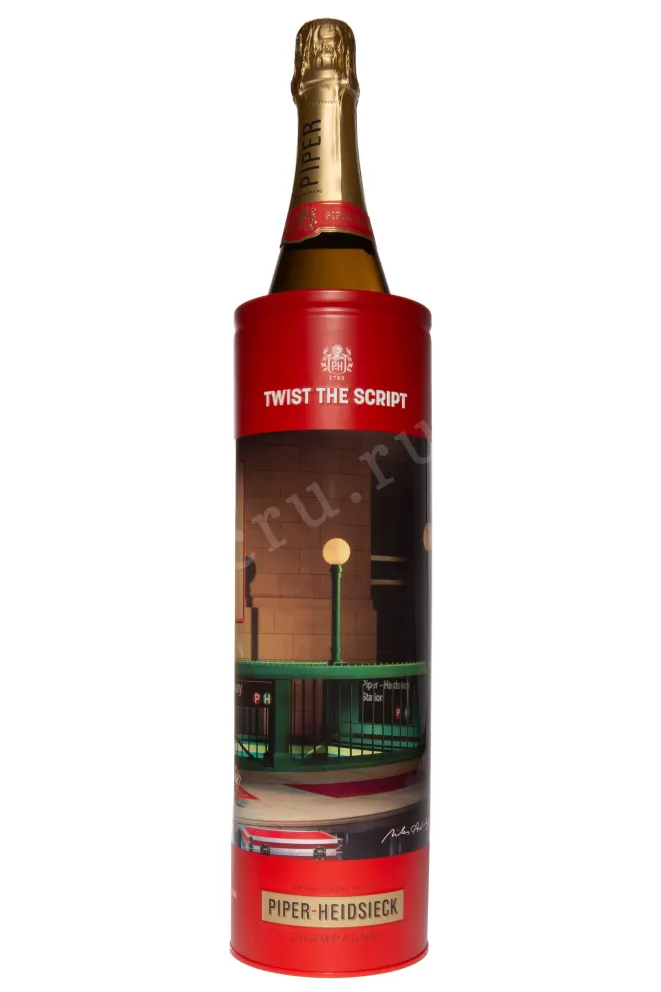 В тубе Piper Heidsieck Champagne Cuvee Brut in tube 2021 0.75 л