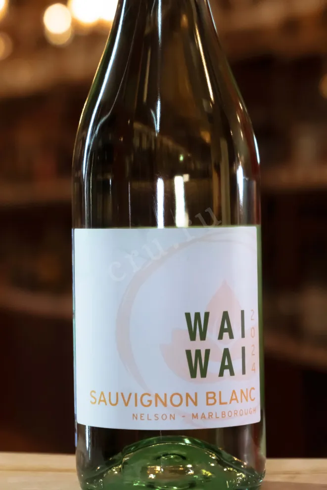 В магазине Крю Профи Wai Wai Sauvignon Blanc 2024 0.75 л