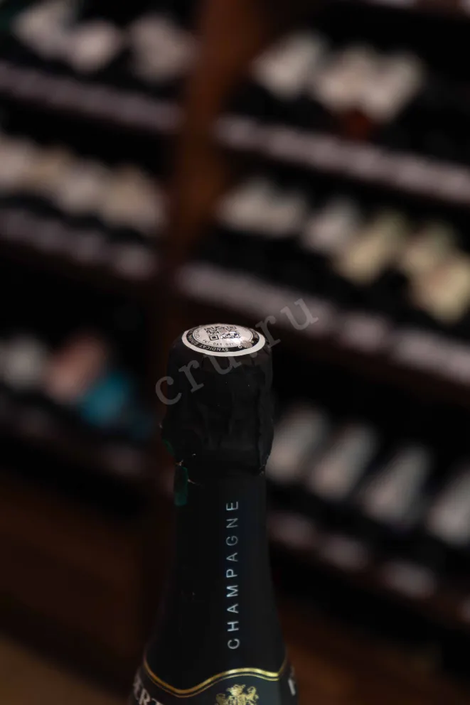 Пробка Hubert Favier Brut Rose 2020 0.75 л