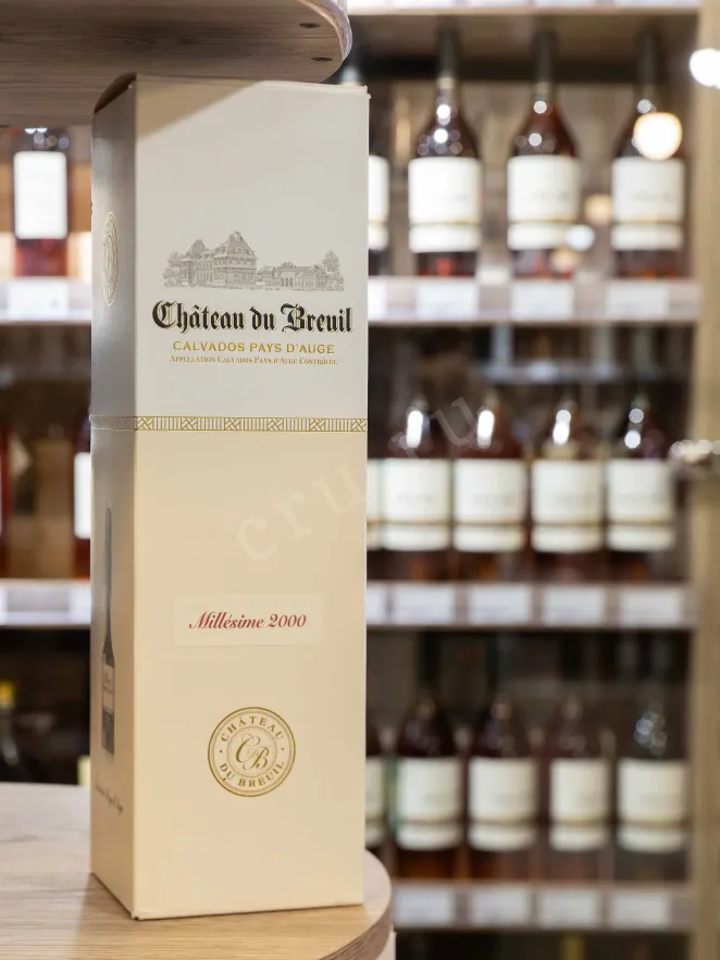 В магазине Крю Профи Chateau du Breuil Millesime in gift box 2000 0.7 л