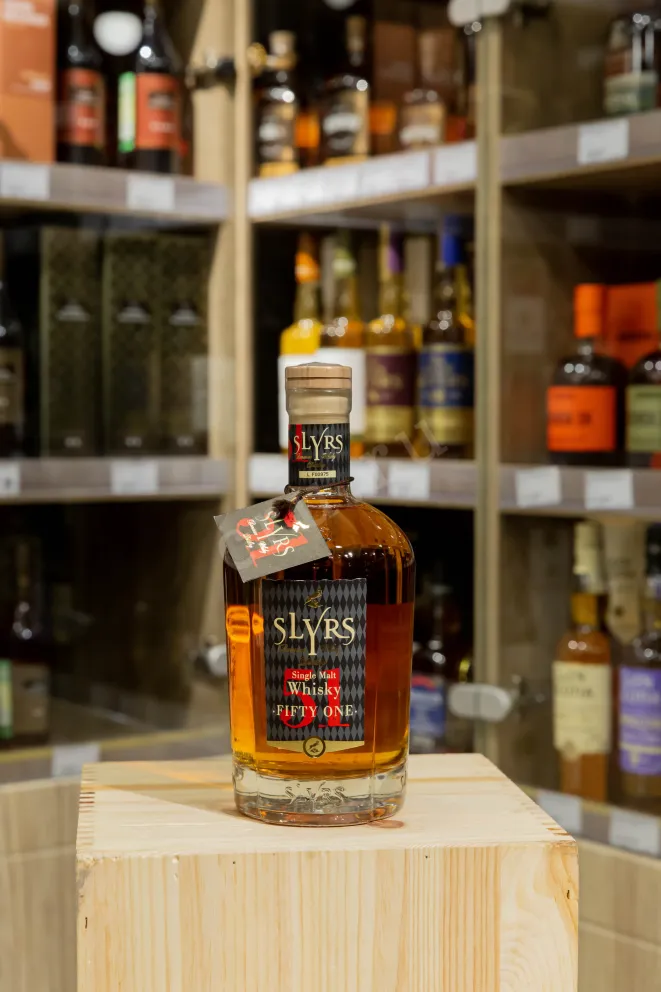 В магазине Крю Профи Slyrs Fifty One in gift box 0.7 л