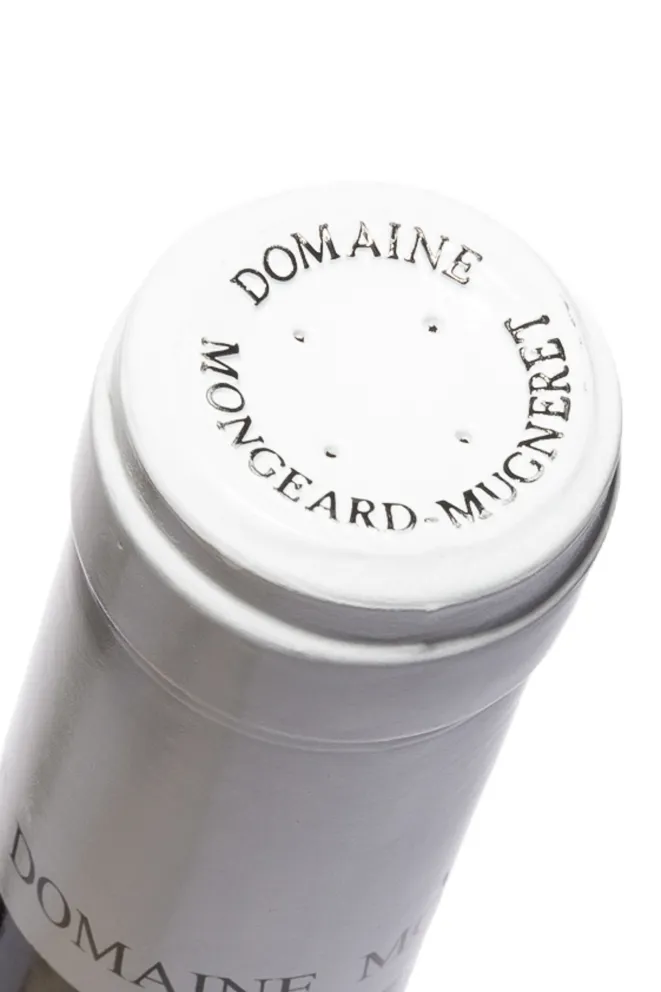 Пробка Mongeard-Mugneret Vosne-Romanee Premier Cru En Orveaux AOC 2021 0.75 л