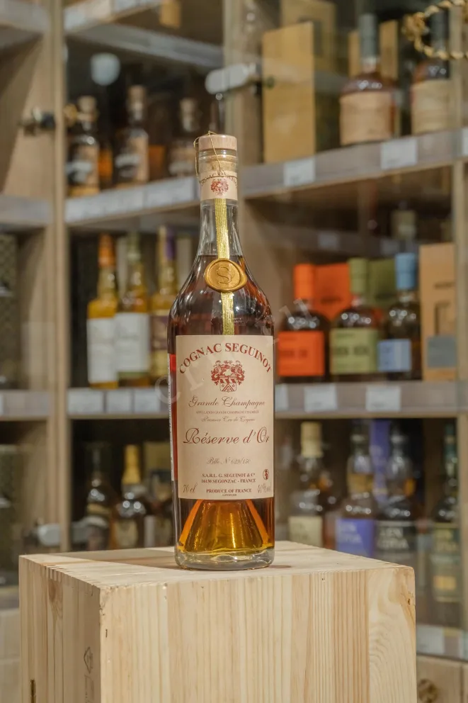 В магазине Крю Профи Seguinot Reserve d'Or 0.7 л