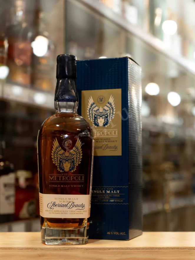В магазине Крю Профи Metropoli Iberian Beauty Single Malt in gift box 0.7 л