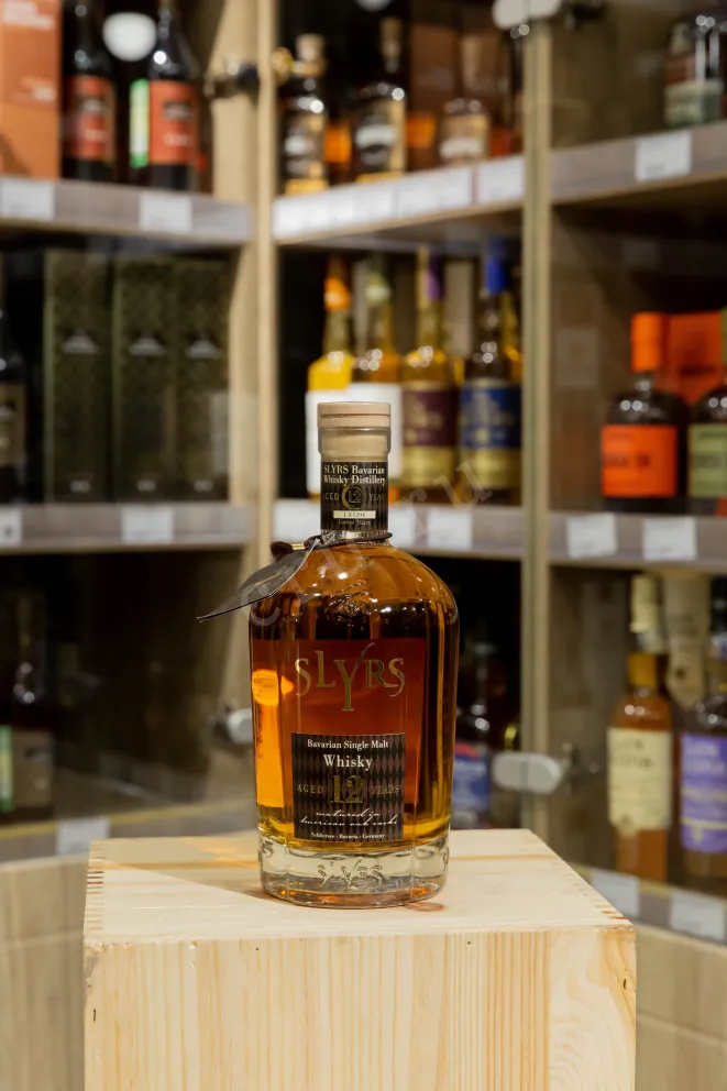 В магазине Крю Профи  Slyrs 12 years gifr box 0.7 л