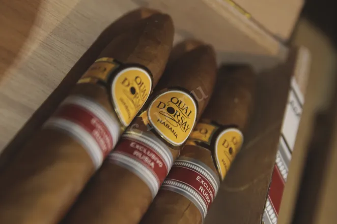 В магазине Крю Профи Quai d'Orsay Acuerdo