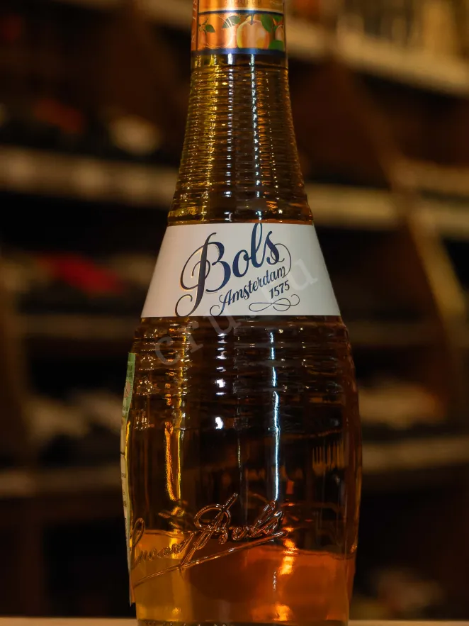 В магазине Крю Профи Bols Apricot Brandy 0.7 л