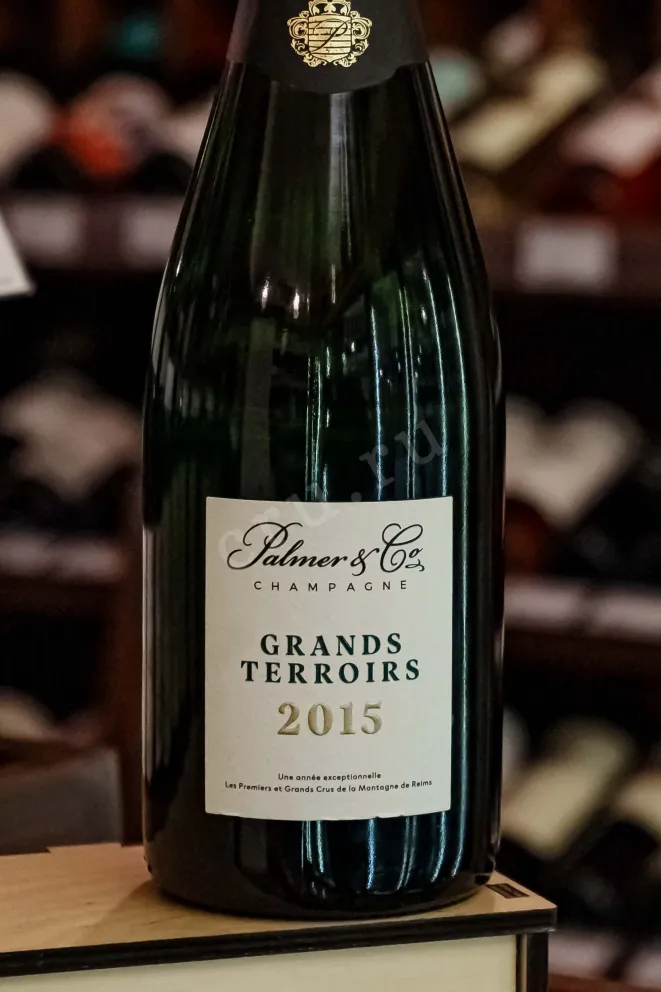 В магазине Крю Профи Champagne Palmer & Co Gran Terroirs gift box 2015 0.75 л