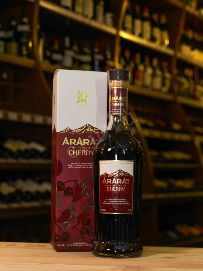 В магазине Крю Профи Ararat Cherry gift box 0.5 л