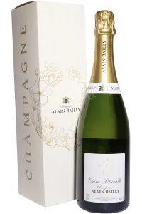 Шампанское Alain Bailly Cuvee Petronille in gift box 2021 0.75 л