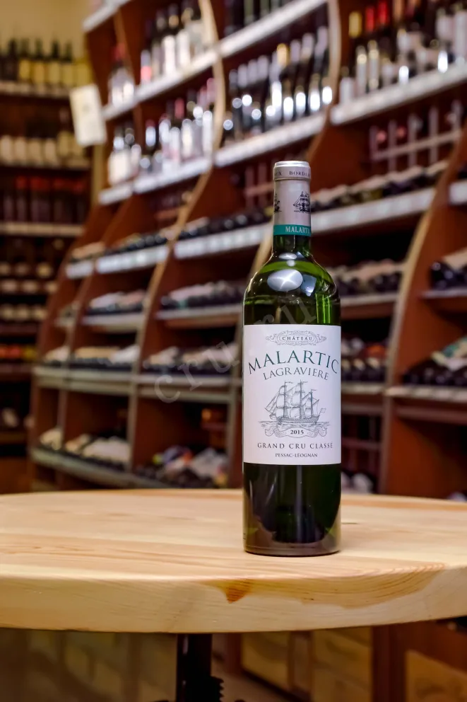 В магазине Крю Профи Chateau Malartic Lagraviere Grand Cru Classe 2015 0.75 л