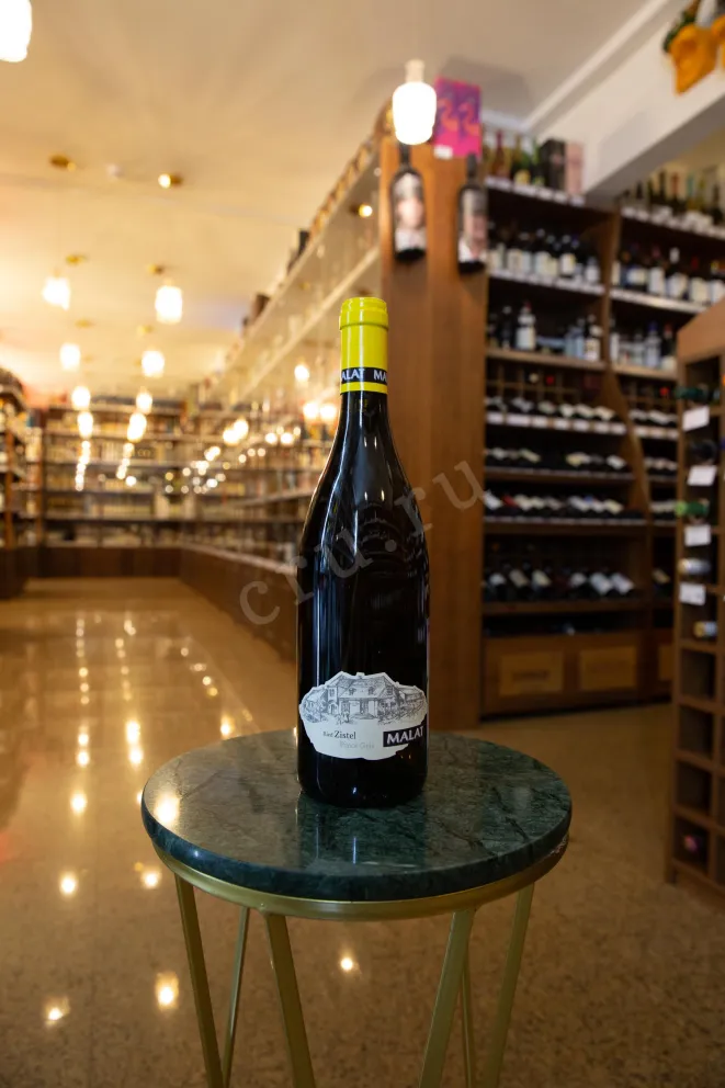 В магазине Крю Профи Malat Pinot Gris Zistel 2019 0.75 л