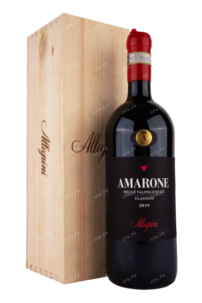 Вино Allegrini Amarone della Valpolicella Classico in wooden box 2019 1.5 л