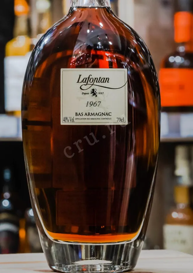 В магазине Крю Профи Lafontan 1967 0.7 л