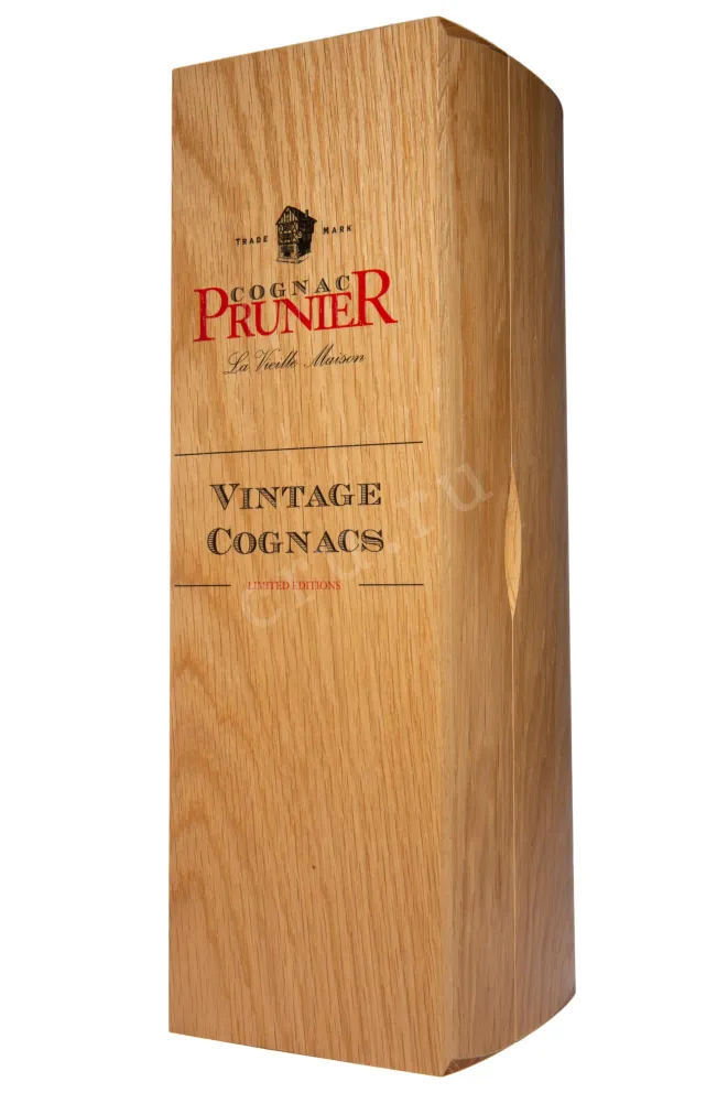 Деревянная коробка Prunier Vintage 1994 Borderies AOC in wooden box 1994 0.7 л