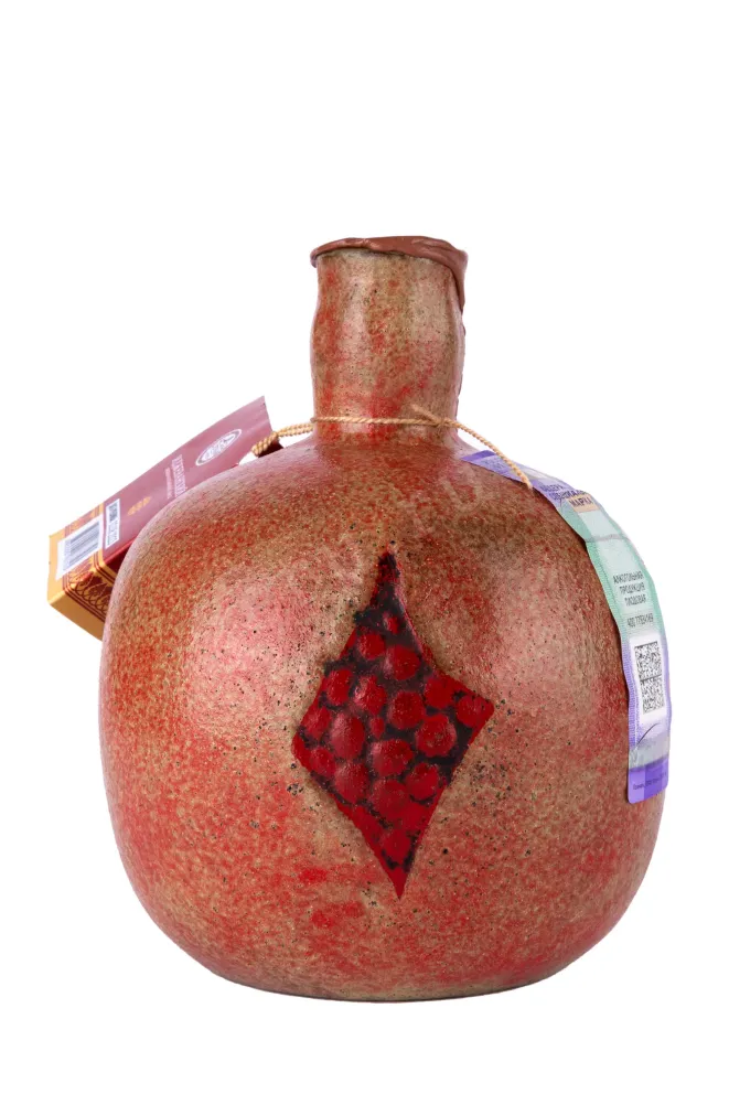 Вино Ijevan Grenade in a ceramic bottle with a gift box 0.75 л