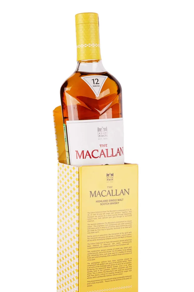 В подарочной коробке Macallan Colour Collection 12 years old gift box 0.7 л