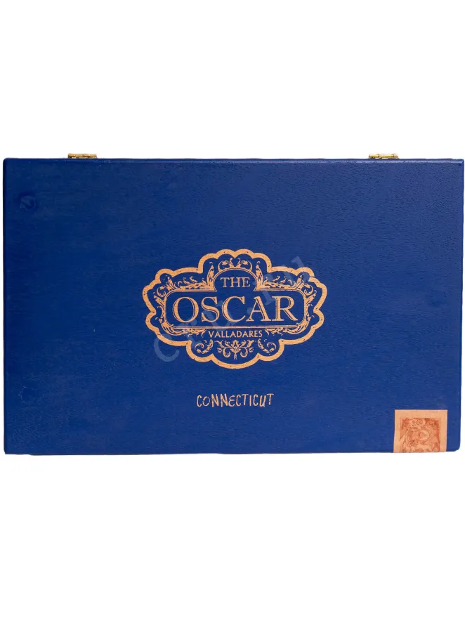 Коробка сигар The Oscar Valladares Connecticut Robusto *11