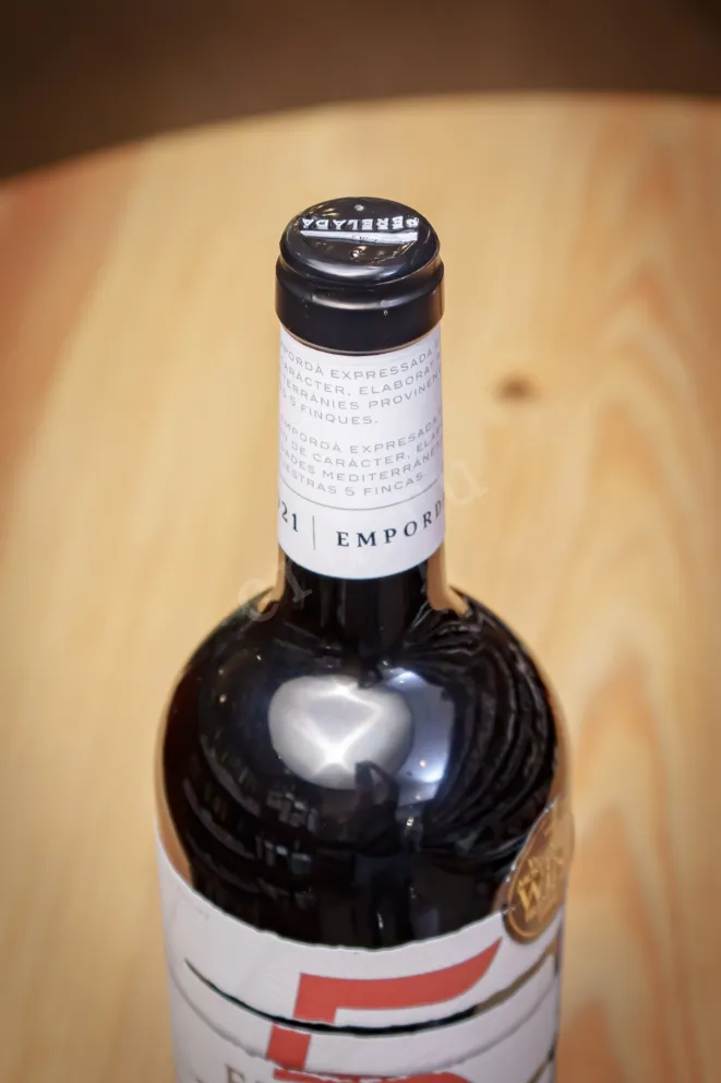 Пробка Emporda Perelada 5 Fincas Reserva 2021 0.75 л