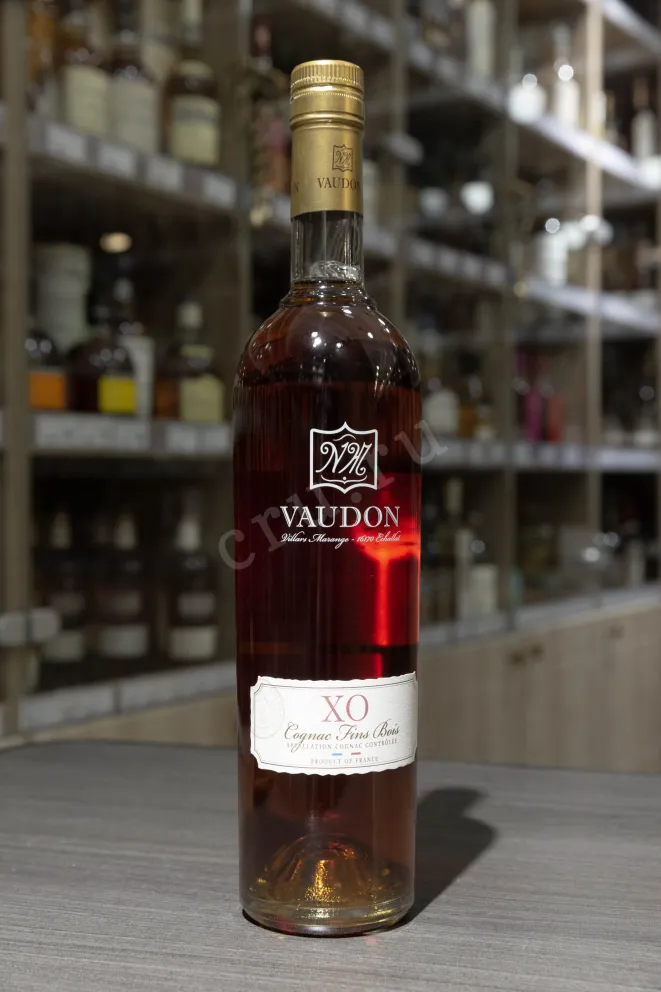 В магазине Крю Профи Vaudon XO Fins Bois in box 0.7 л