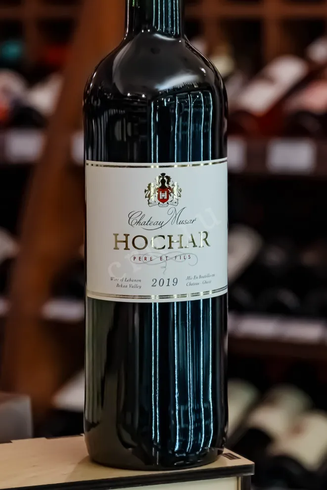 В магазине Крю Профи Chateau Musar Hochar Pere et Fils 2019 0.75 л