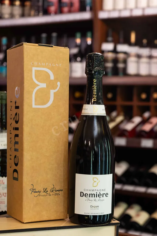 Шампанское Demiere Divin Blanc de Blancs Brut gift box  0.75 л