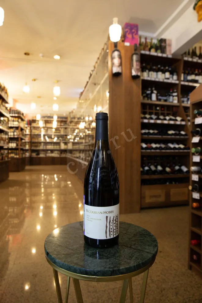 В магазине Крю Профи Yacoubian Hobbs Areni 2017 0.75 л