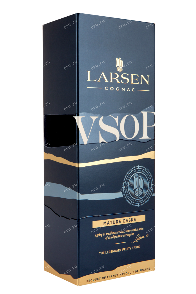 Подарочная коробка коньяка Ларсен VSOP 0,7
