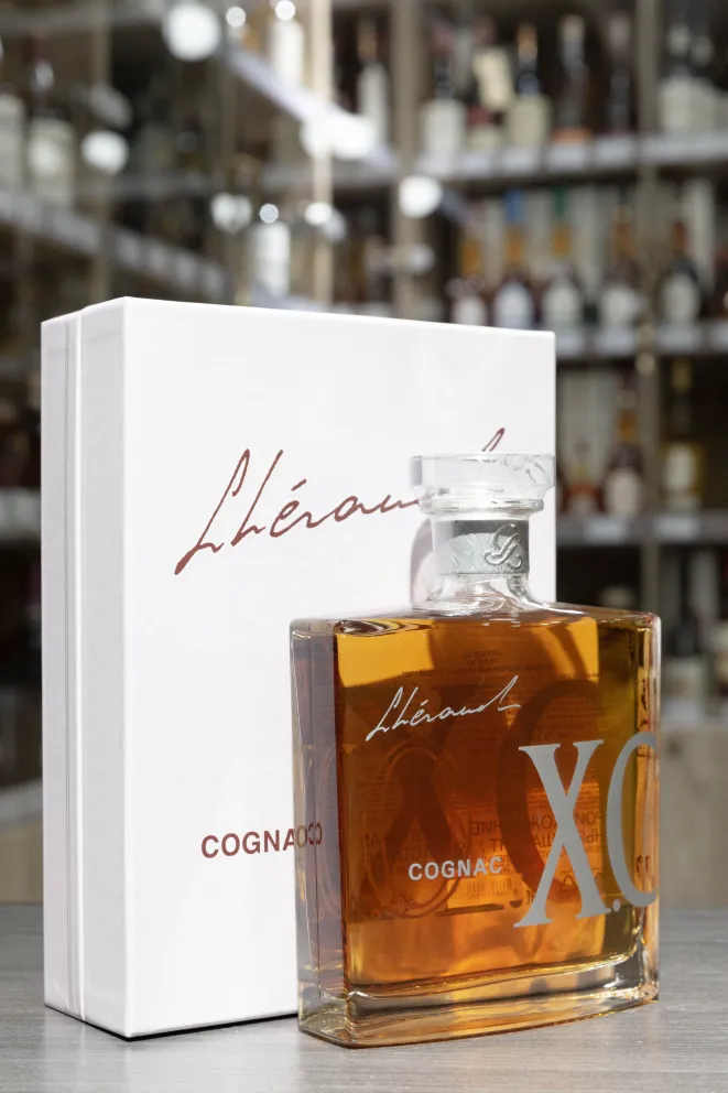 В магазине Крю Профи Lheraud XO 0.7 л