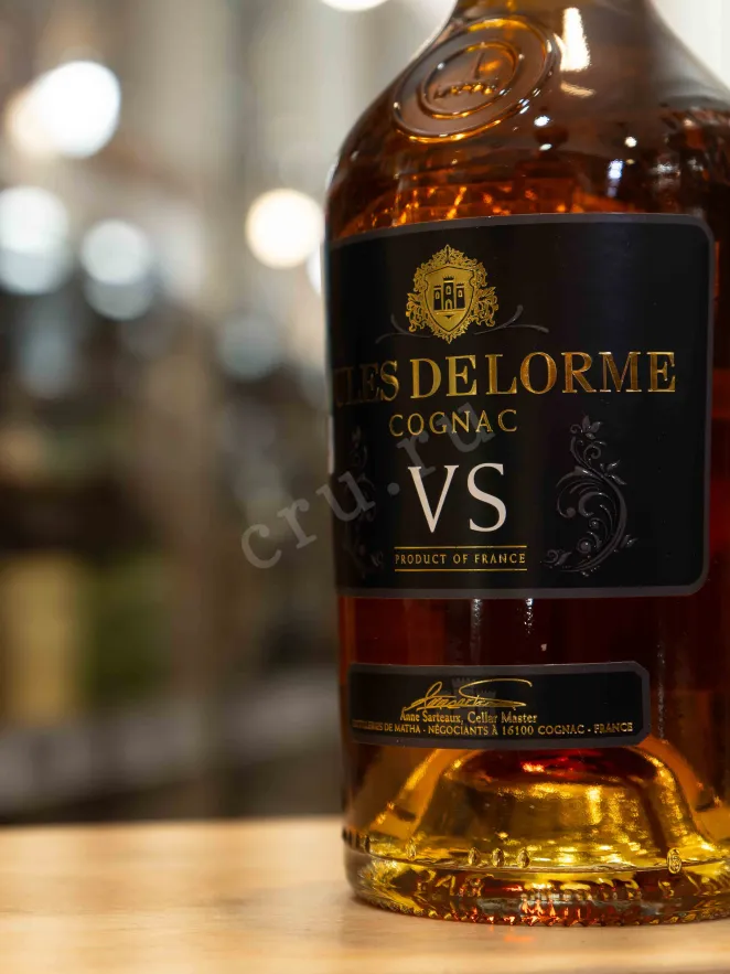 В магазине Крю Профи Jules Delorme VS in gift box 0.5 л