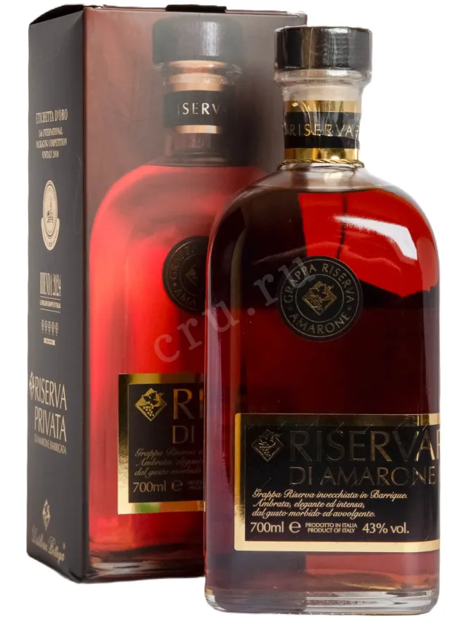 Граппа Riserva Privata Barricata in gift box  0.7 л