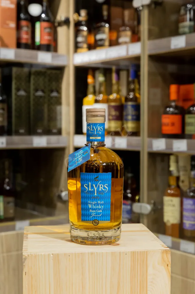 В магазине Крю Профи Slyrs Rum Cask gift box 0.7 л