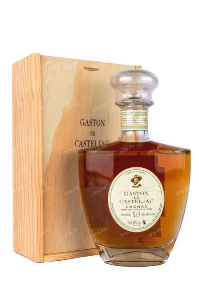 Коньяк Gaston de Casteljac XO in decanter gift box   0.7 л