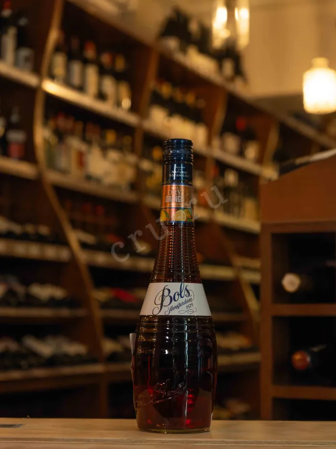 В магазине Крю Профи Bols Dry Orange 0.7 л