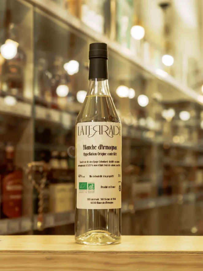 В магазине Крю Профи Laterrade Blance d’Armagnac 2024 0.7 л