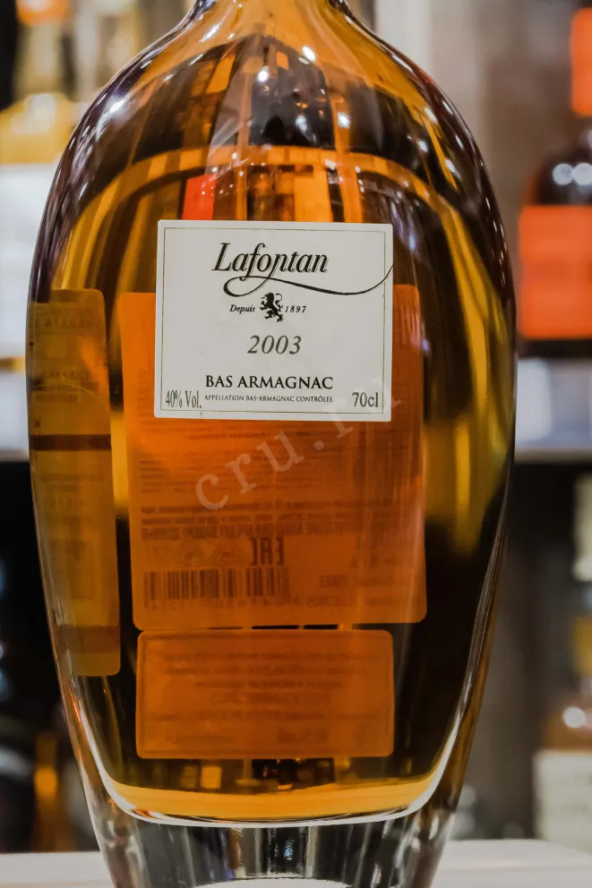 В магазине Крю Профи Lafontan in wooden box 2003 0.7 л