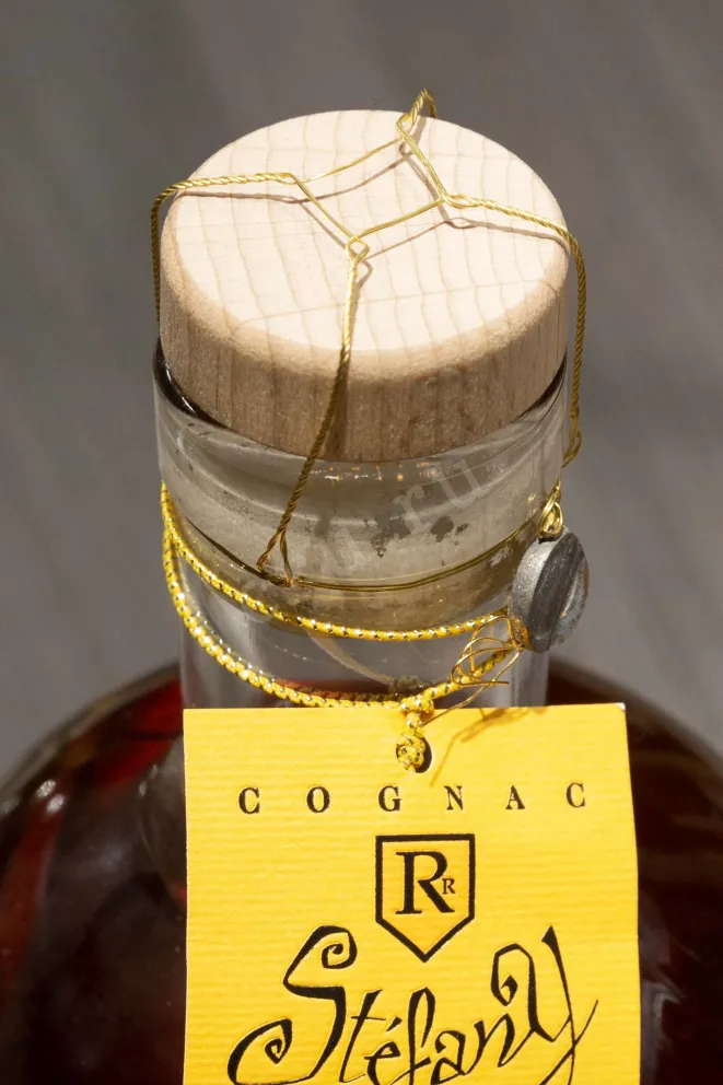 Пробка Raymond Ragnaud Stefany 0.7 л