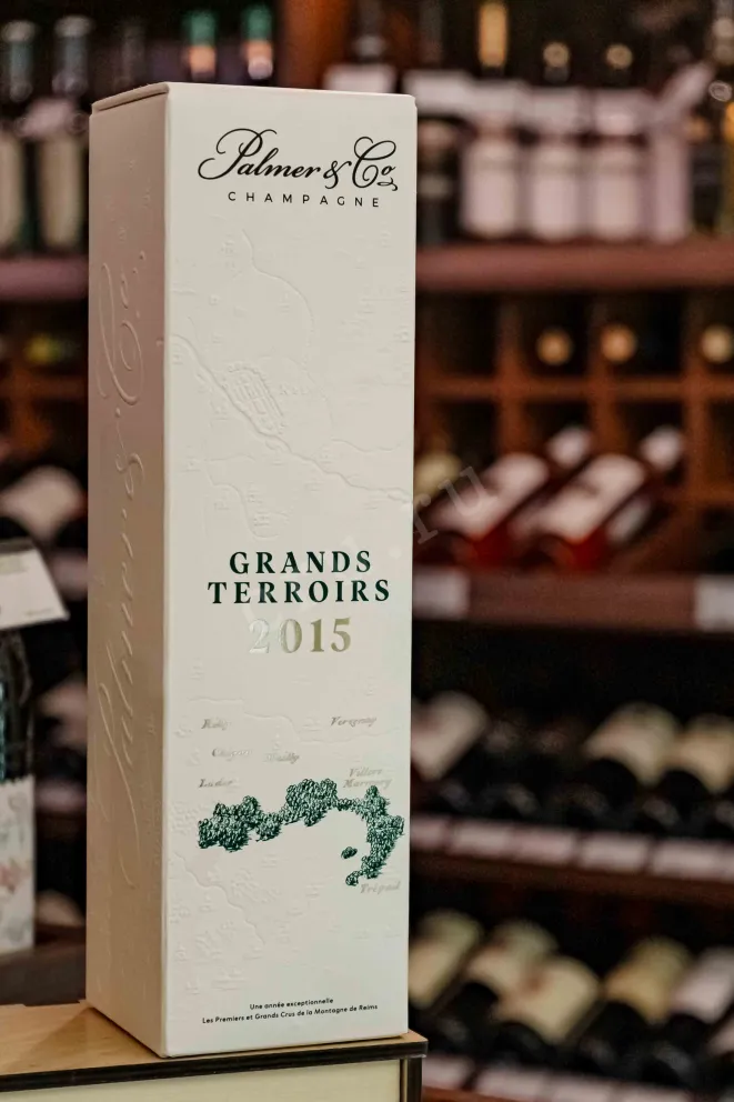 В магазине Крю Профи Champagne Palmer & Co Gran Terroirs gift box 2015 0.75 л