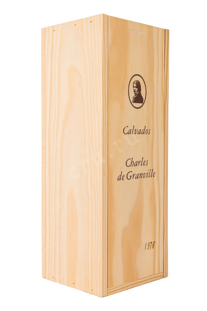 Деревянная коробка Charles de Granville wooden box 1976 0.7 л