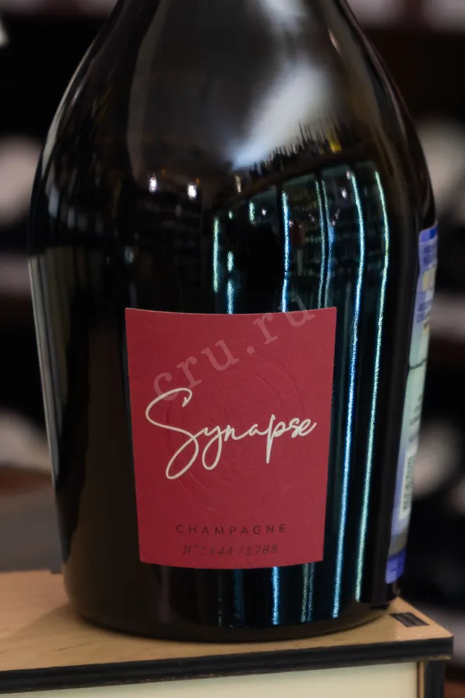 В магазине Крю Профи Thierry Massin Synapse in gift box 2013 0.75 л