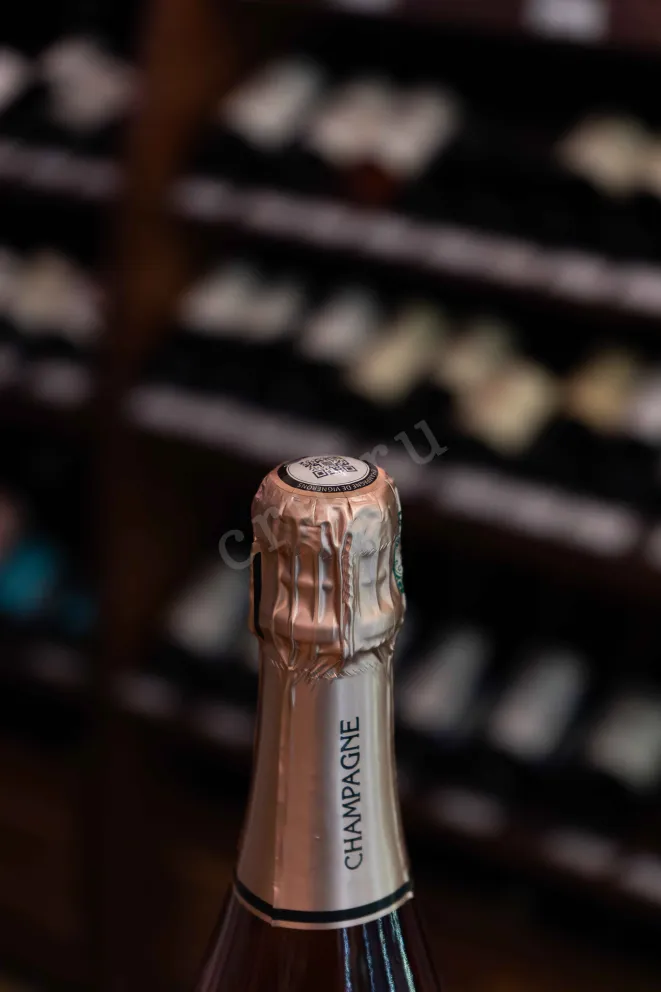 Пробка M. Ferat et Fils Jacky Ferat Brut Rose Premier Cru 0.75 л