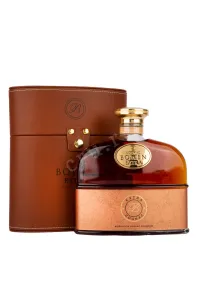 Коньяк Bowen Extra 40 Years Old  0.7 л