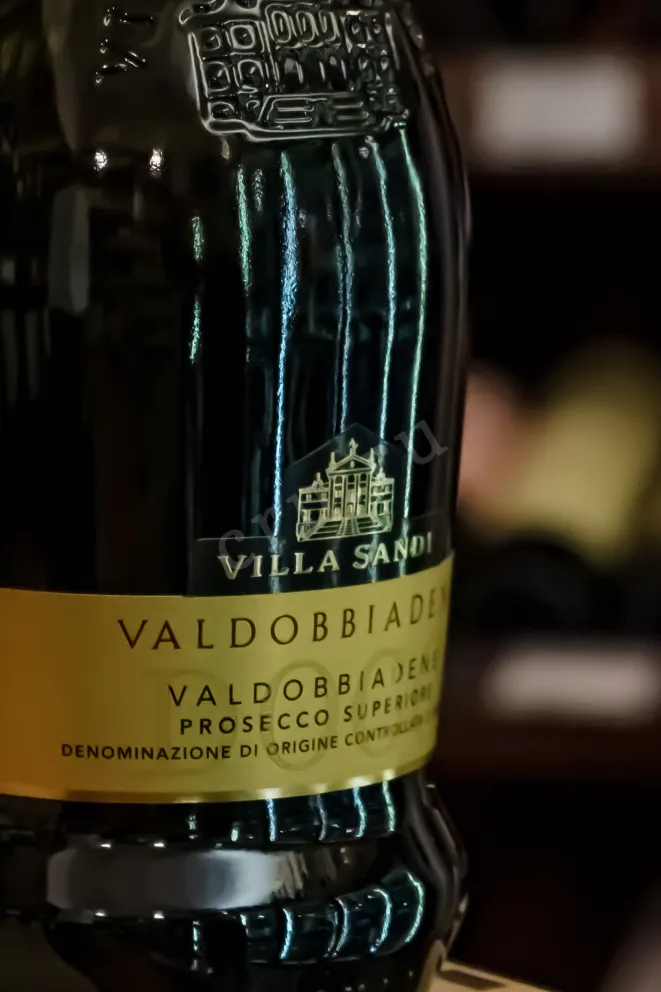 В магазине Крю Профи Villa Sandi Prosecco Di Valdobbiadene DOCG Superiore Extra Dry with gift box 2022 0.75 л