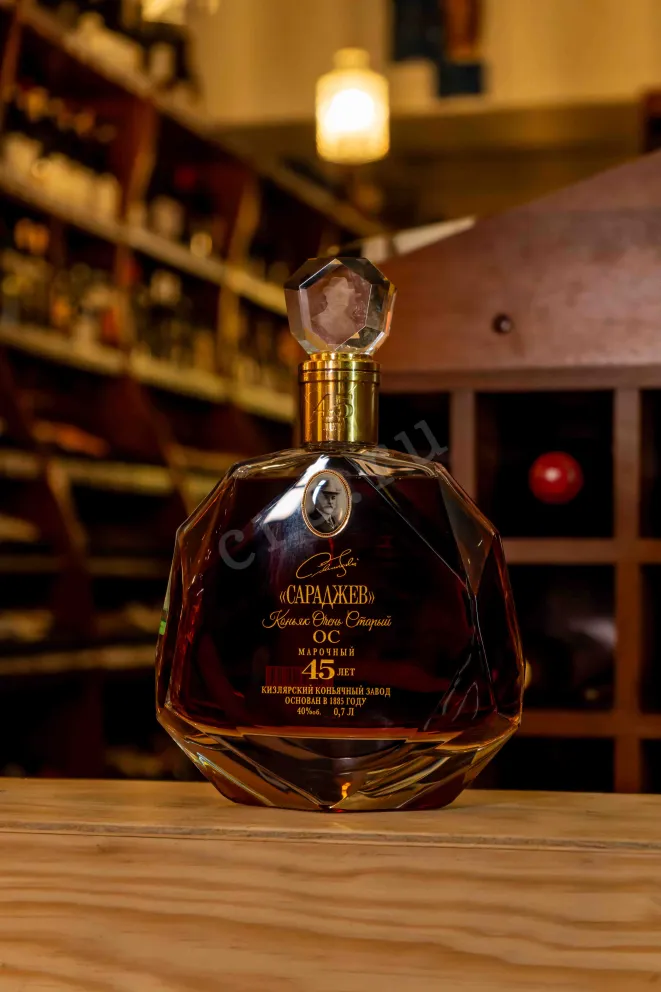 В магазине Крю Профи Saradjev 45 Years in gift box 0.7 л